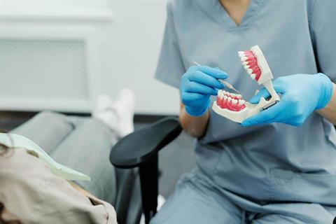 Accesso a Odontoiatria: Come Funziona il Semestre Filtro